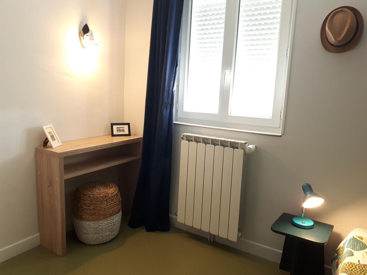 Bed and Breakfast Le Grand Val Lavastrie Экстерьер фото